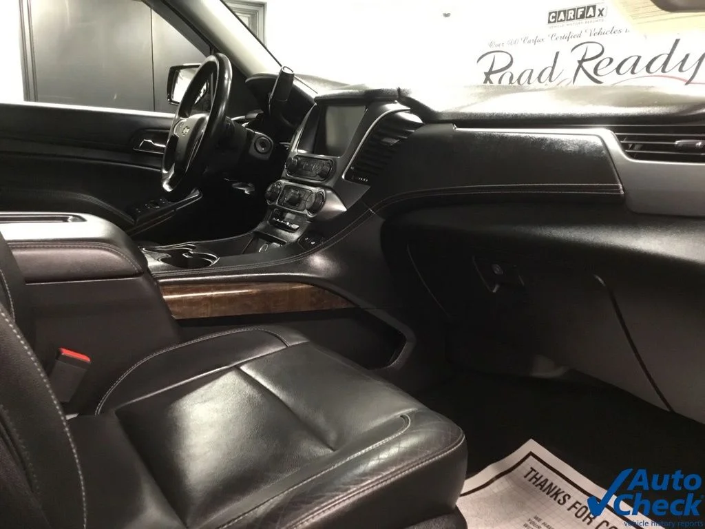 Used 2017 Silver Chevrolet LT image 40
