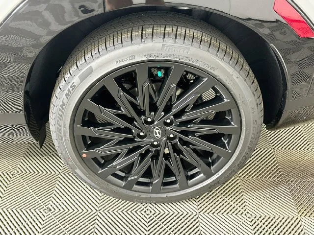 New 2027 Silver Hyundai Calligraphy image 21