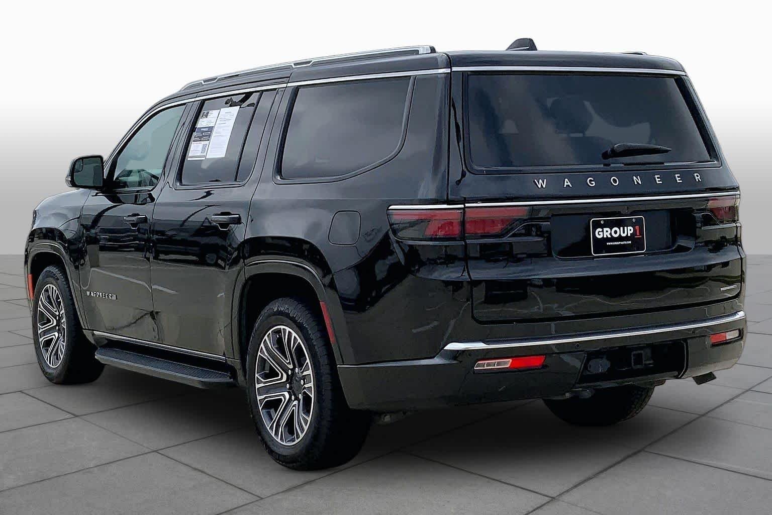 Used 2024 Diamond Black Crystal Pearlcoat Jeep Series II image 12