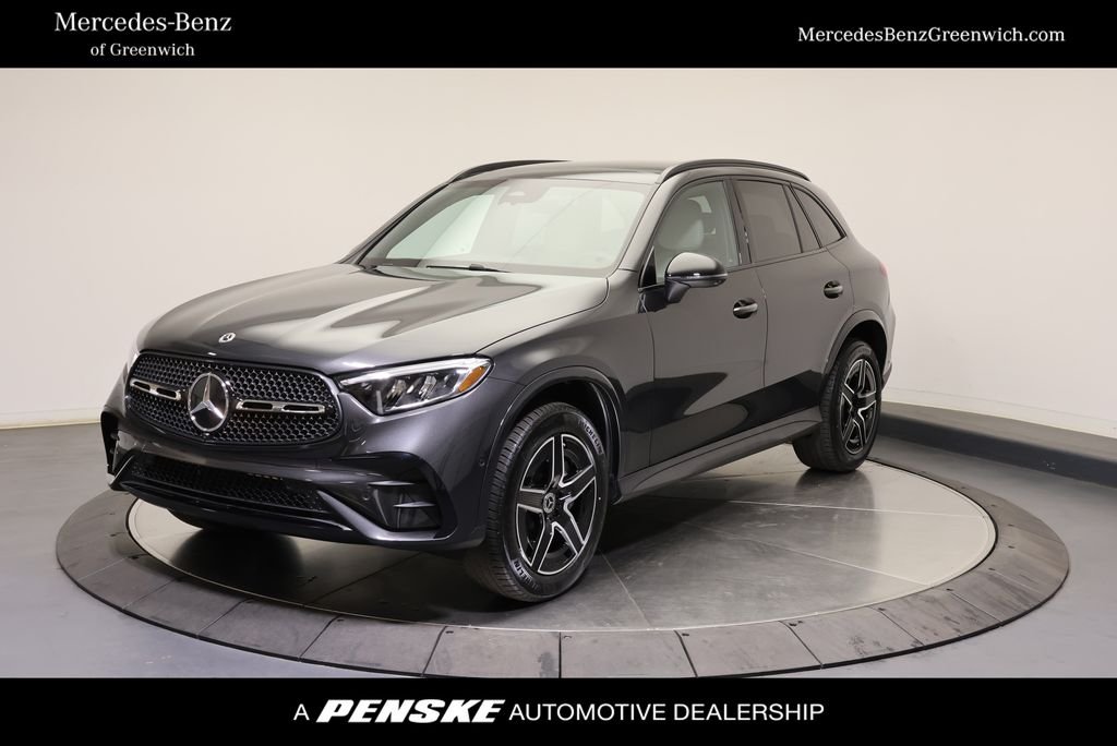Used 2027  Mercedes-Benz GLC 300 image 1