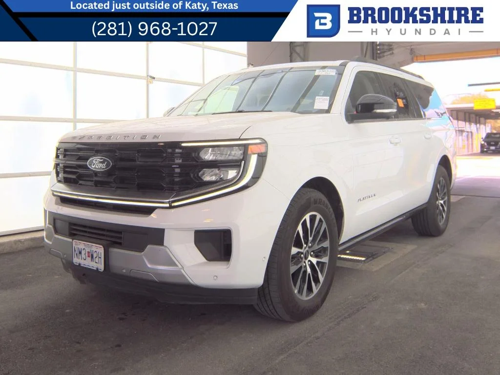 Used 2025 Oxford White Ford Platinum image 1