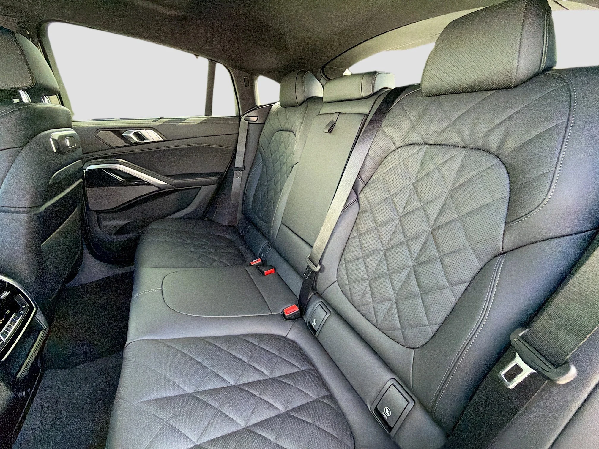 New 2027 Skyscraper Grey Metallic BMW xDrive40i image 20
