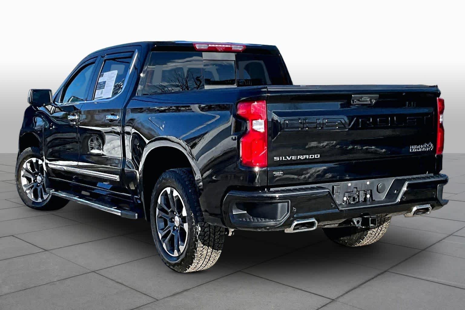 2025 Chevrolet Silverado 1500 High Country - Photo 32