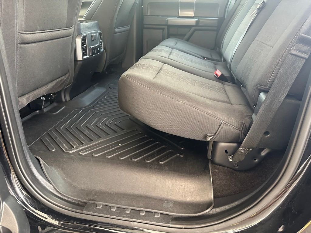 Used 2020 Black Ford XLT image 30