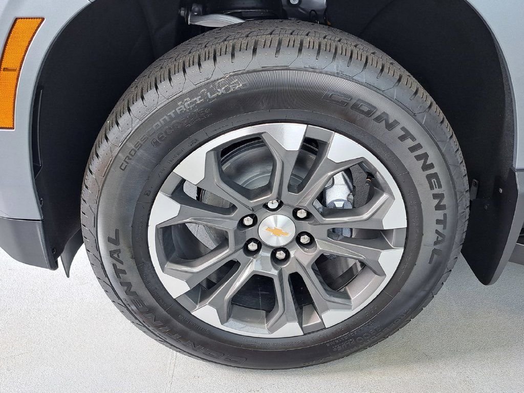 2026 Chevrolet Tahoe LS - Photo 16