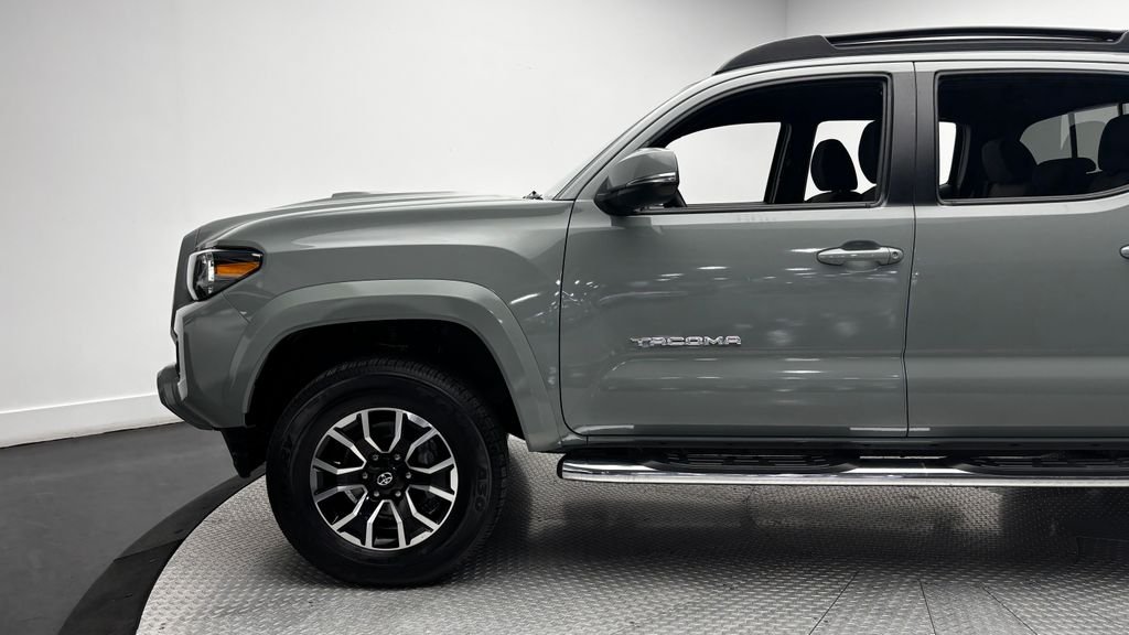 Used 2022  Toyota TRD Sport image 7