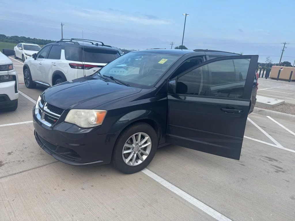 2014 Dodge Grand Caravan SXT's photo