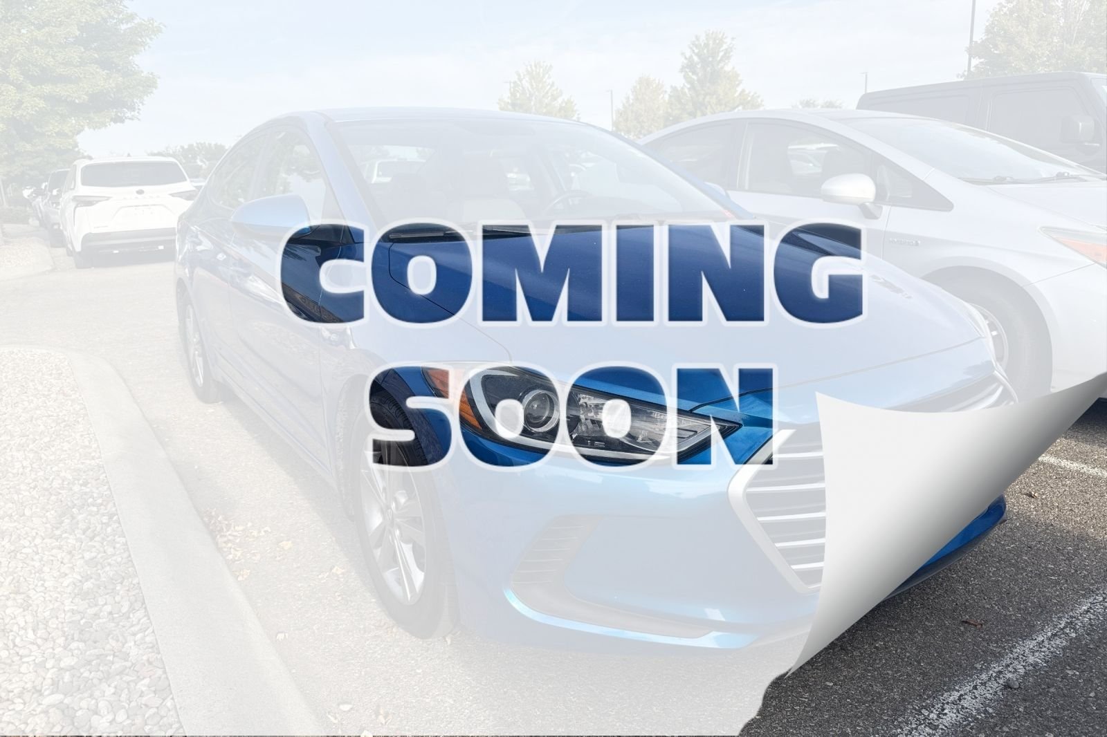 Used 2017 Blue Hyundai SE image 1