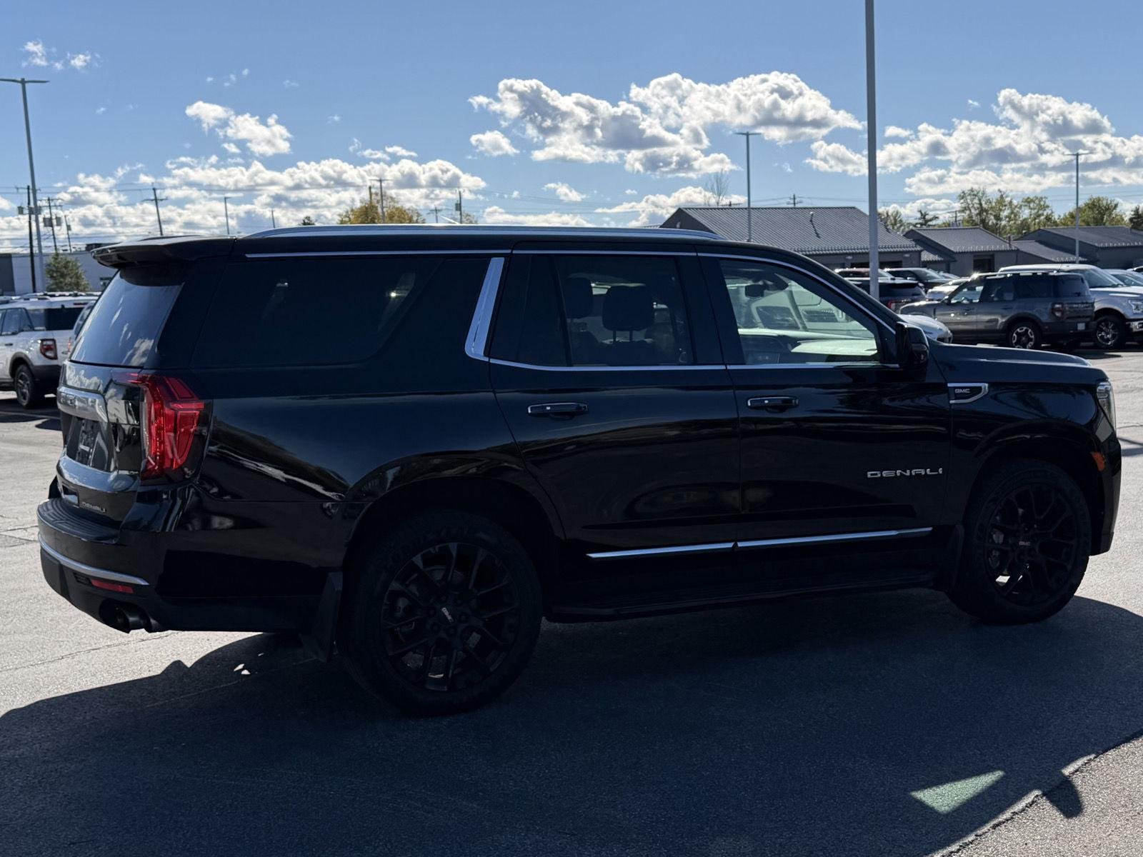 Used 2023 Onyx Black GMC Denali image 6