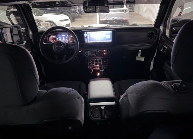 Used 2026 White Jeep Rubicon image 14