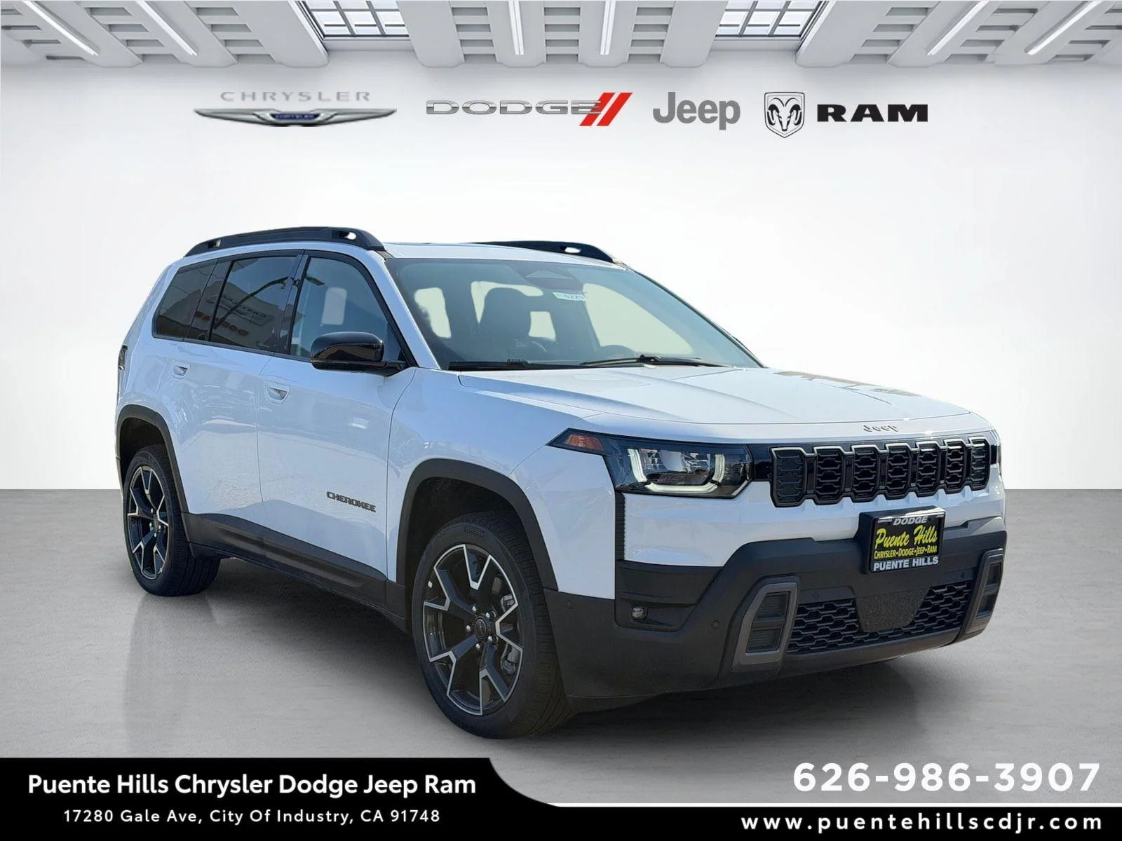 2026 Jeep Cherokee Overland HEV 4X4's photo