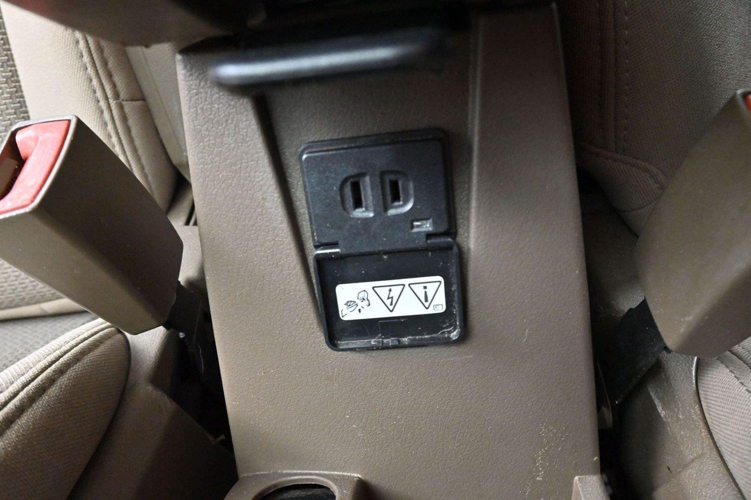 Used 2008 Light Khaki Metallic Jeep Sport image 20