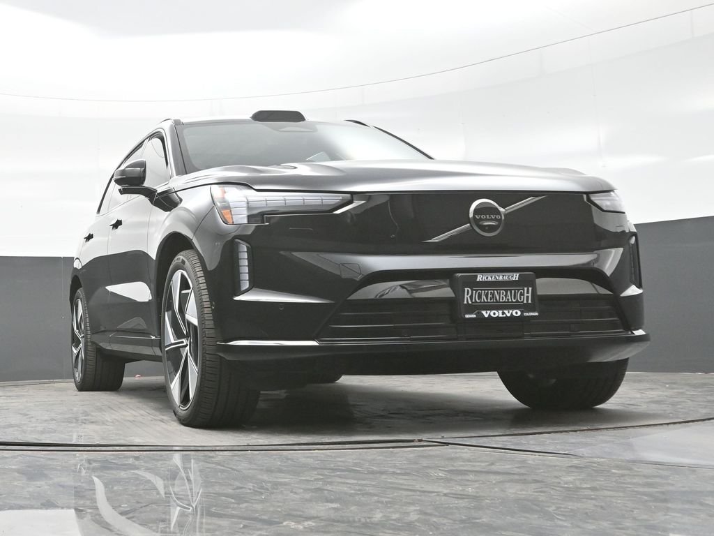 2025 Volvo EX90 Ultra - Photo 28