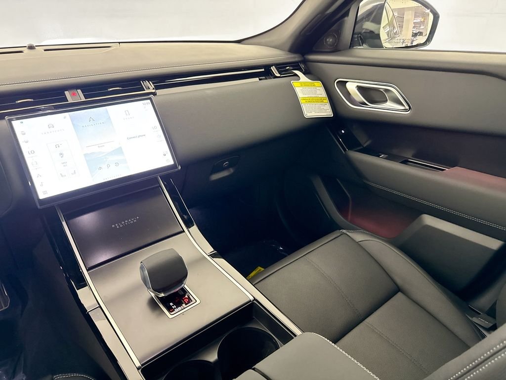New 2026 Arroios Grey Land Rover Belgravia Edition image 24