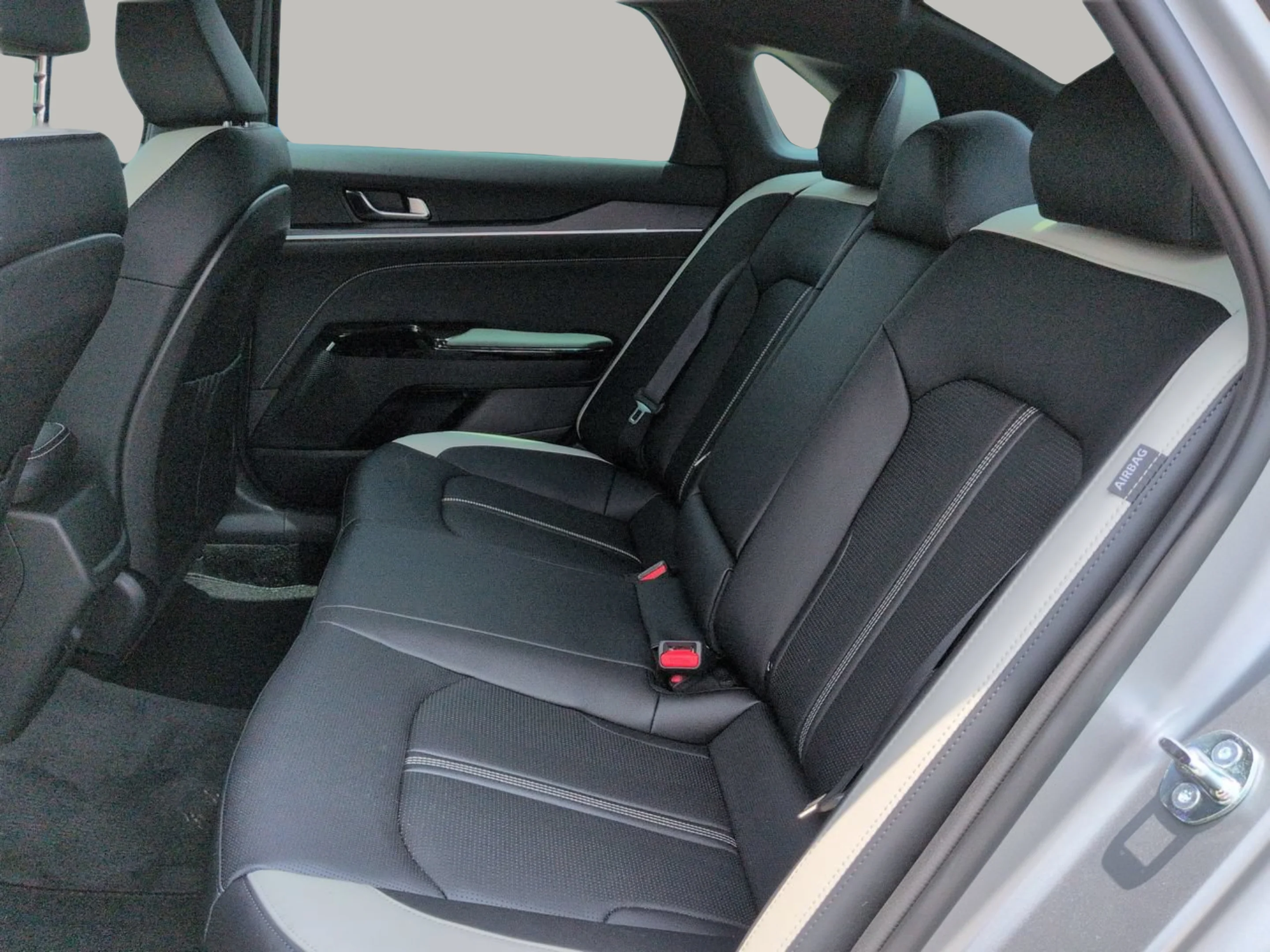 New 2026 Steel Matte Gray Kia GT-Line image 17
