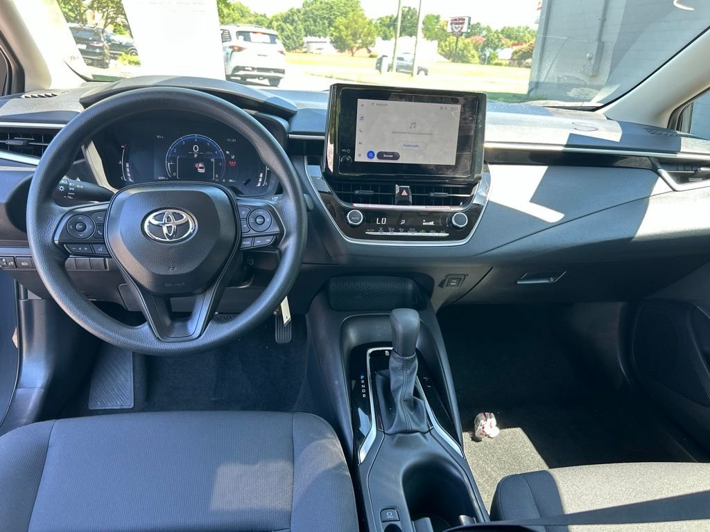 Used 2026  Toyota LE image 10
