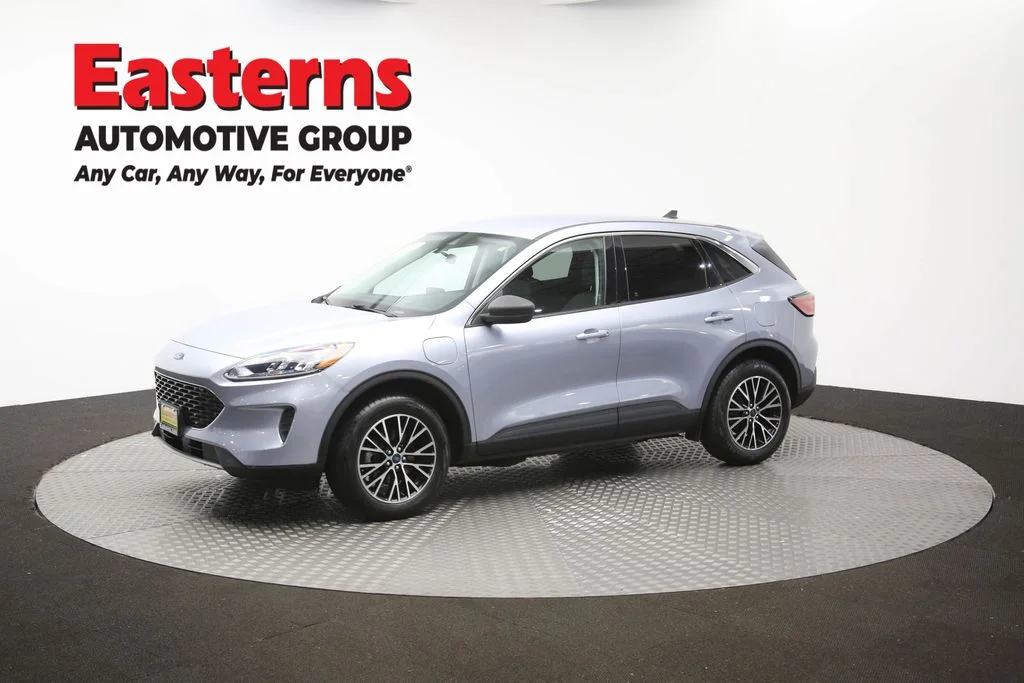 Used 2022 Blue Ford SE image 58