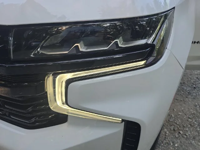 Used 2024 White Chevrolet RST image 34