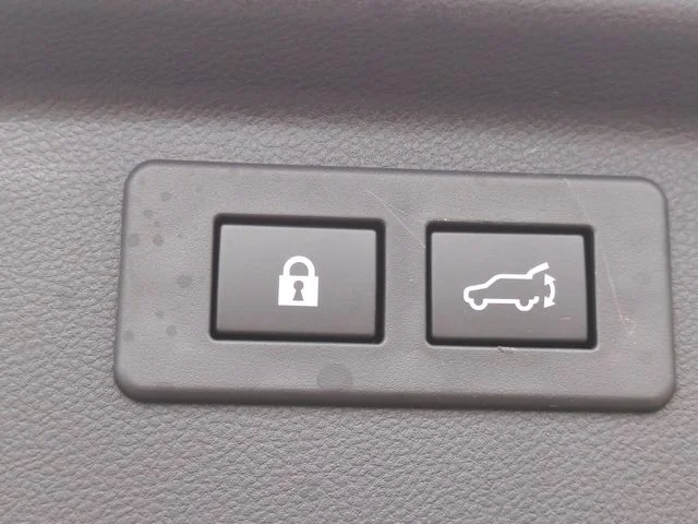 Used 2024 White Subaru Wilderness image 34