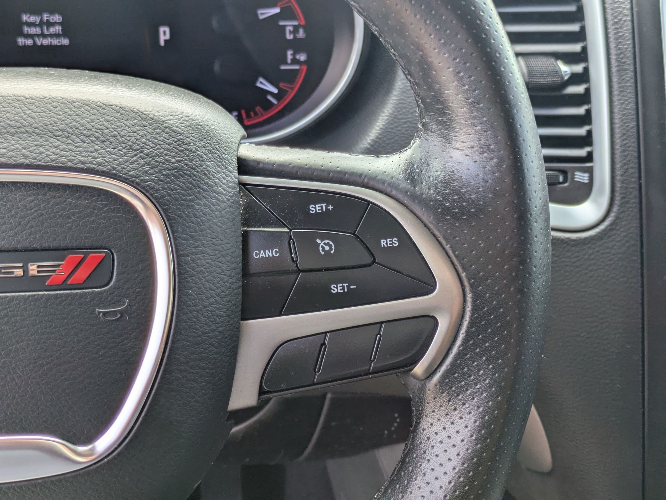 Used 2019 White Knuckle Clearcoat Dodge SXT image 18