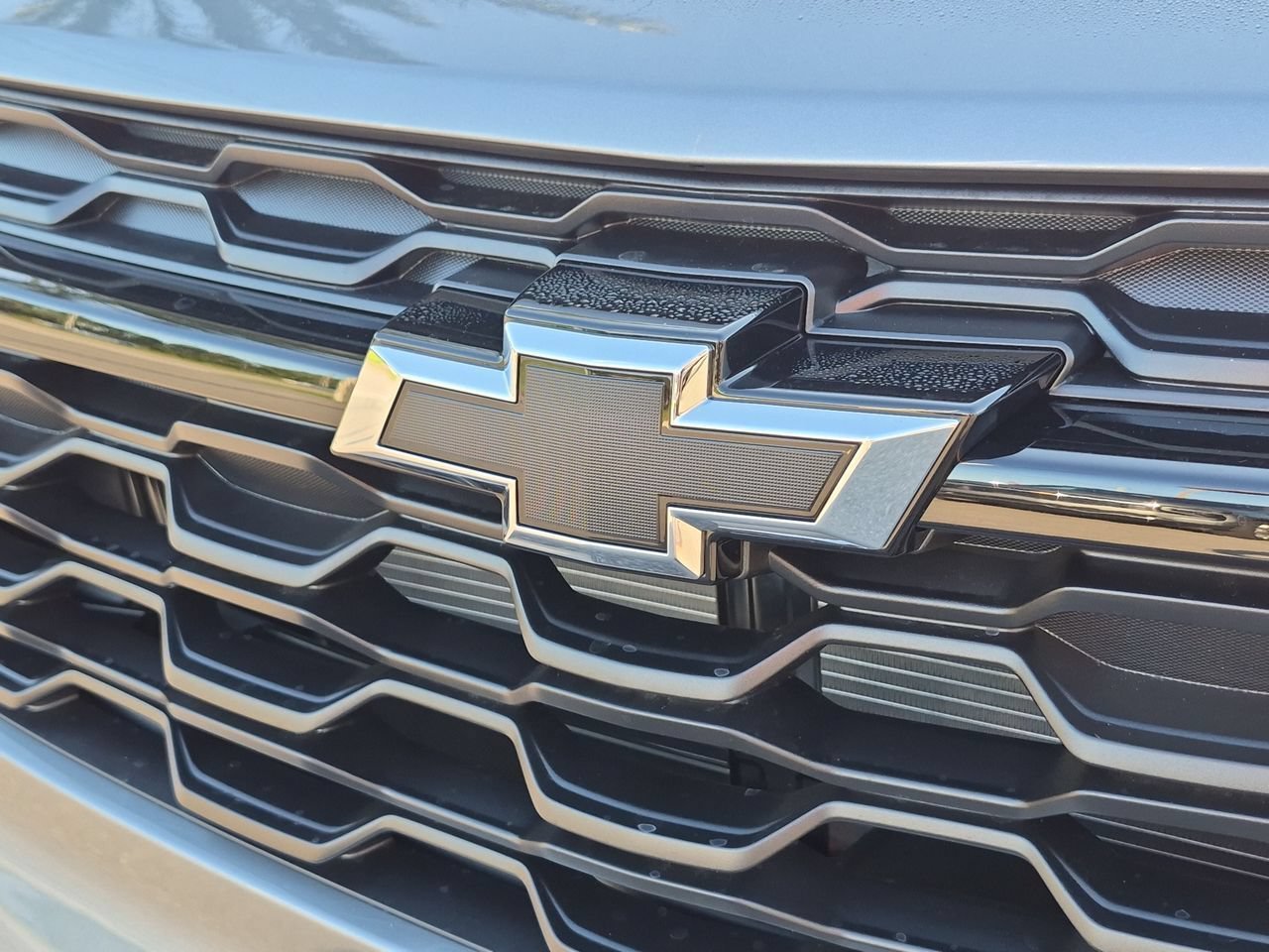 New 2026 Sterling Gray Metallic Chevrolet LT image 28