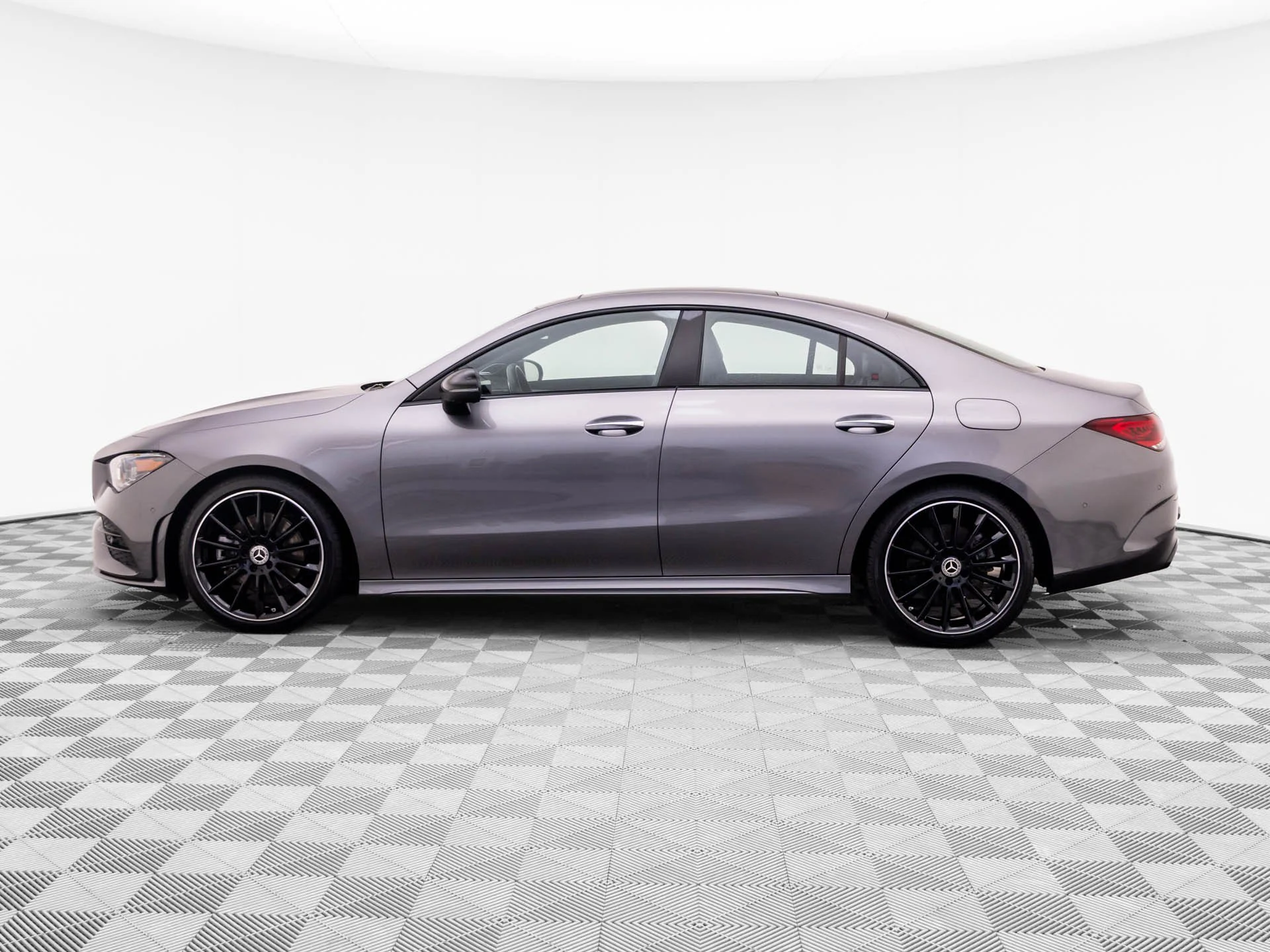 Used 2023 Gray Mercedes-Benz CLA 250 image 2
