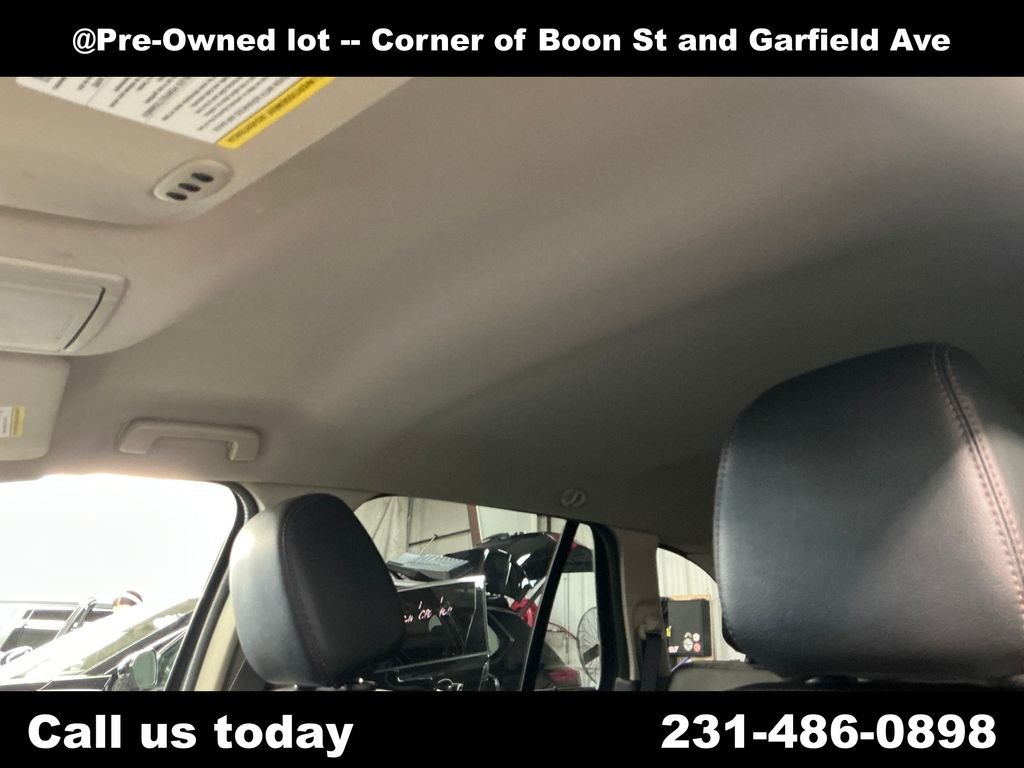 Used 2014 Gray Ford Limited image 13