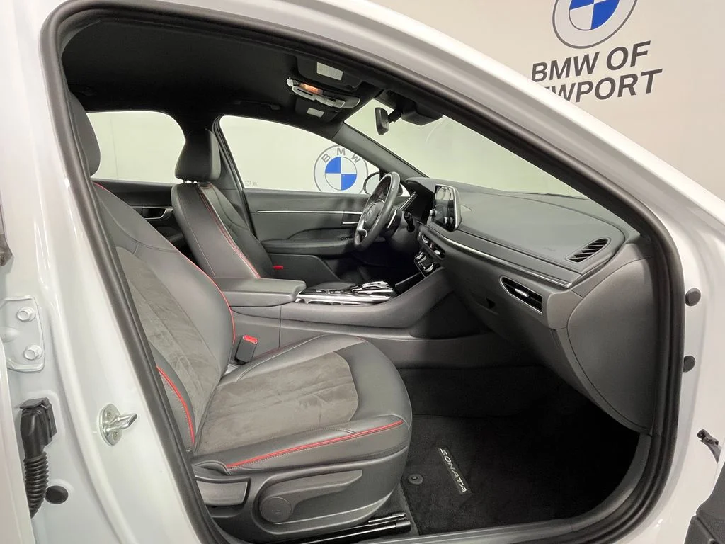 Used 2021 Gray Hyundai SEL Plus image 22