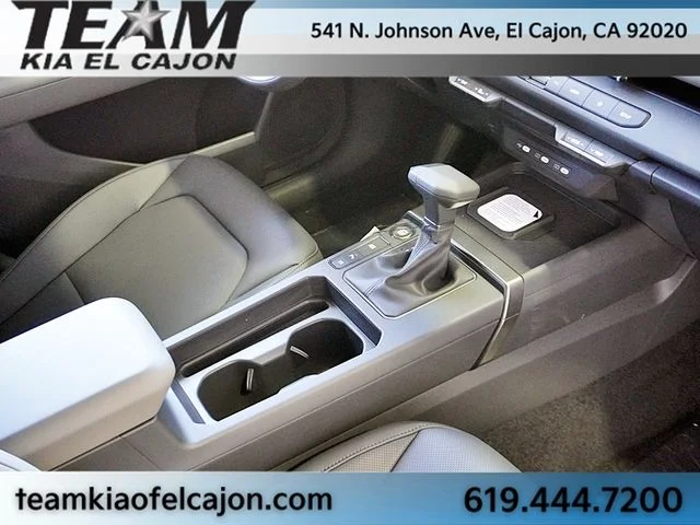 New 2027 Gray Kia EX image 13