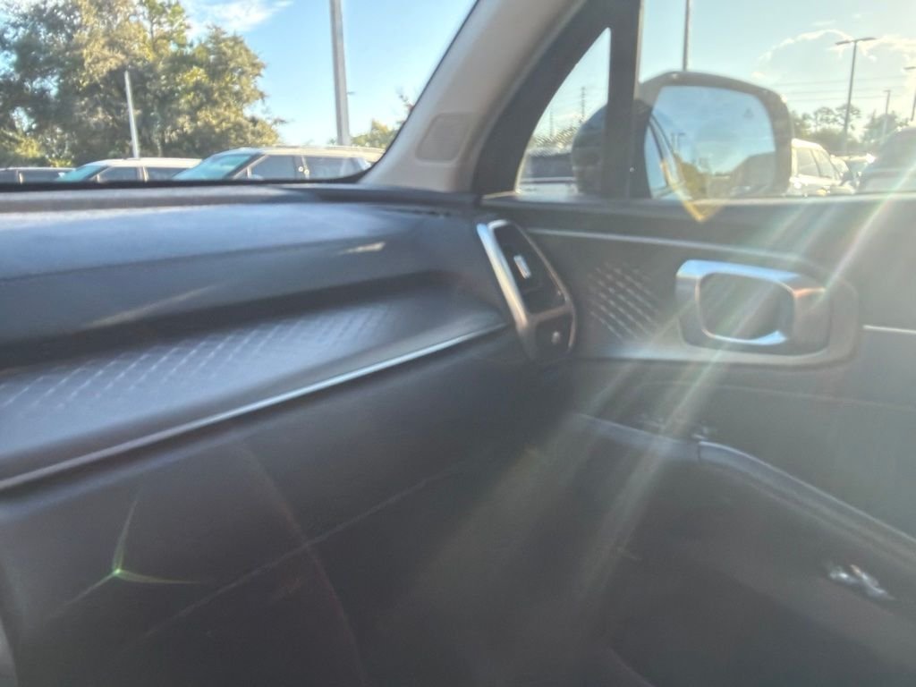 Used 2021 Gravity Gray Kia SX-Prestige image 15