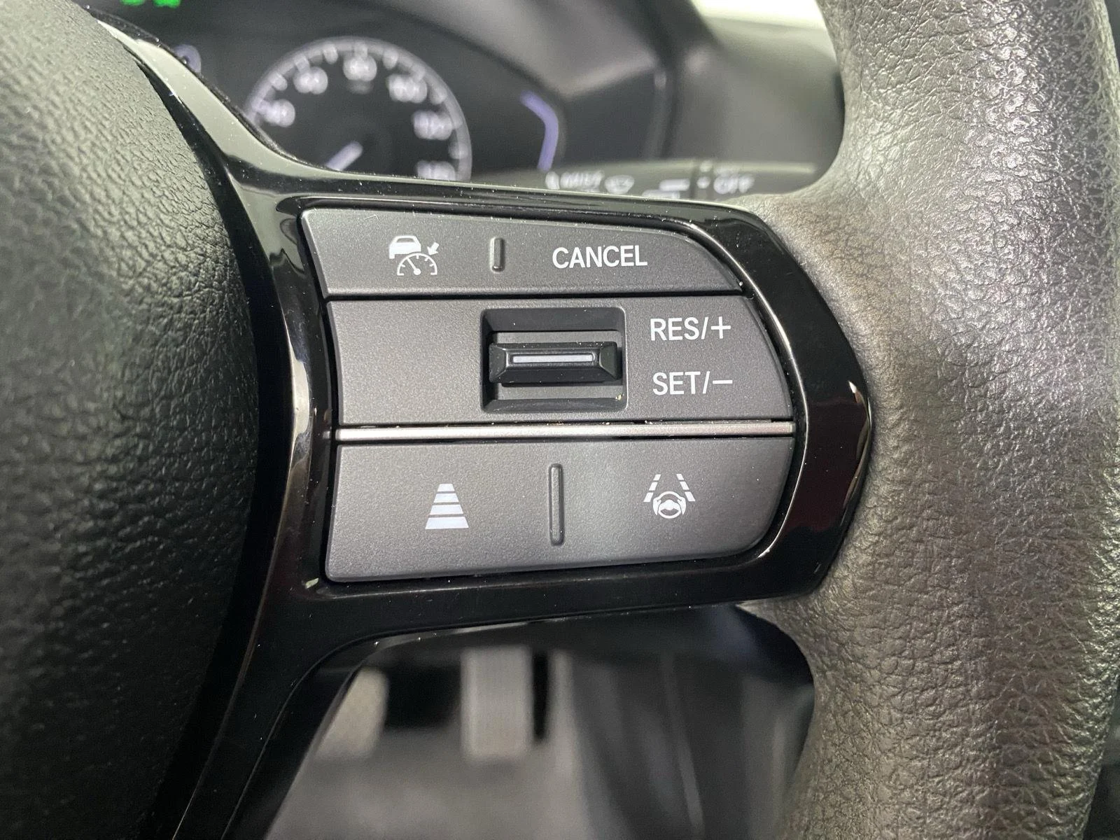 Used 2023 Meteorite Gray Metallic Honda LX image 15