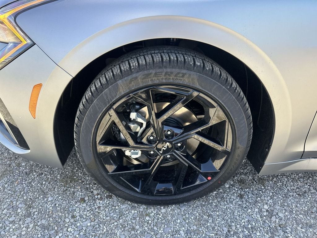 New 2026 Gray Kia GT-Line image 10