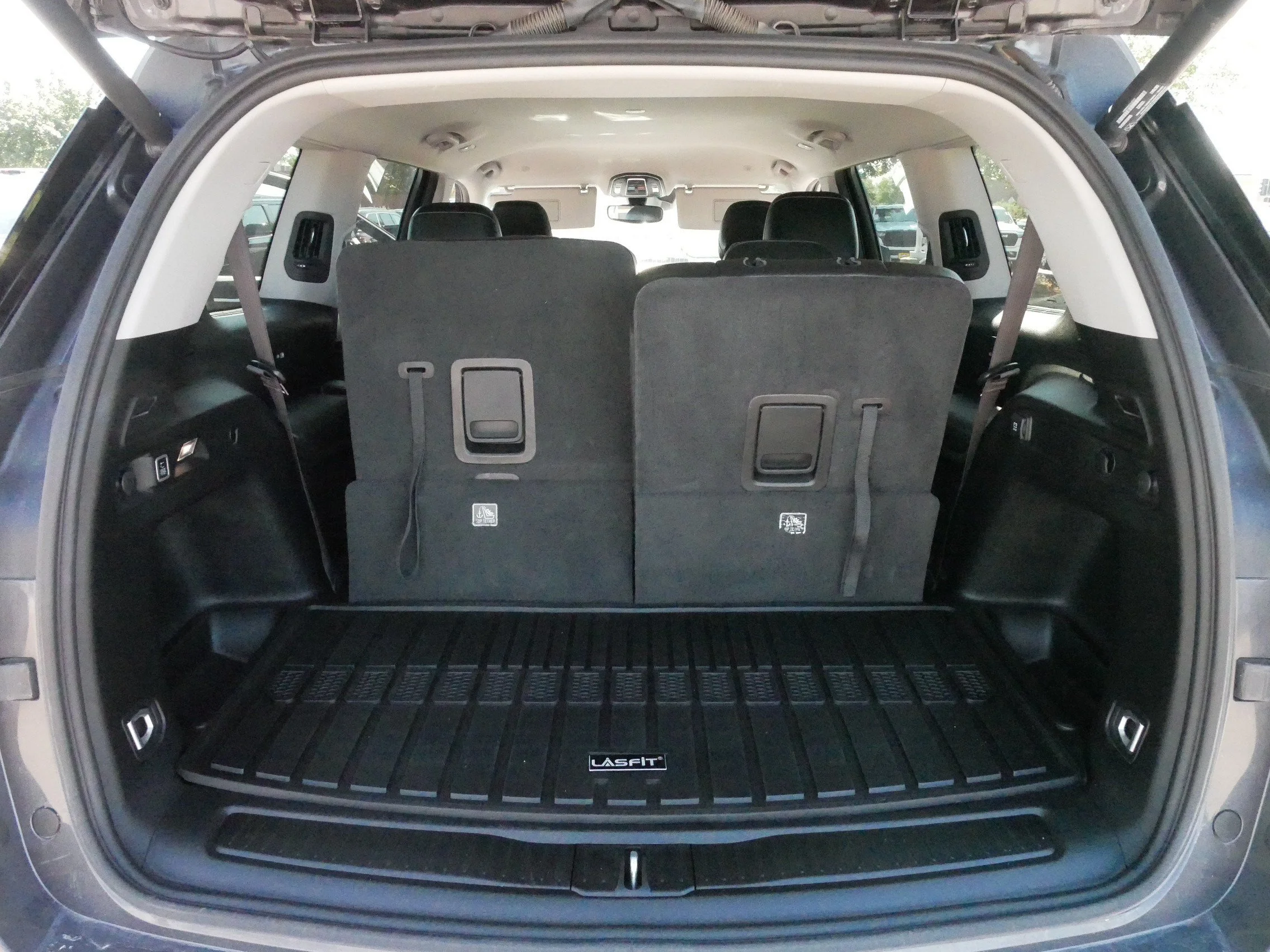 Used 2022 Baltic Gray Metallic Clearcoat Jeep Limited image 18