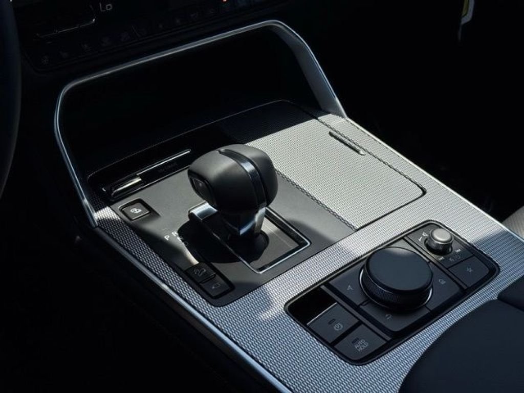 New 2026 Rhodium White Premium Mazda Premium Plus AWD image 22