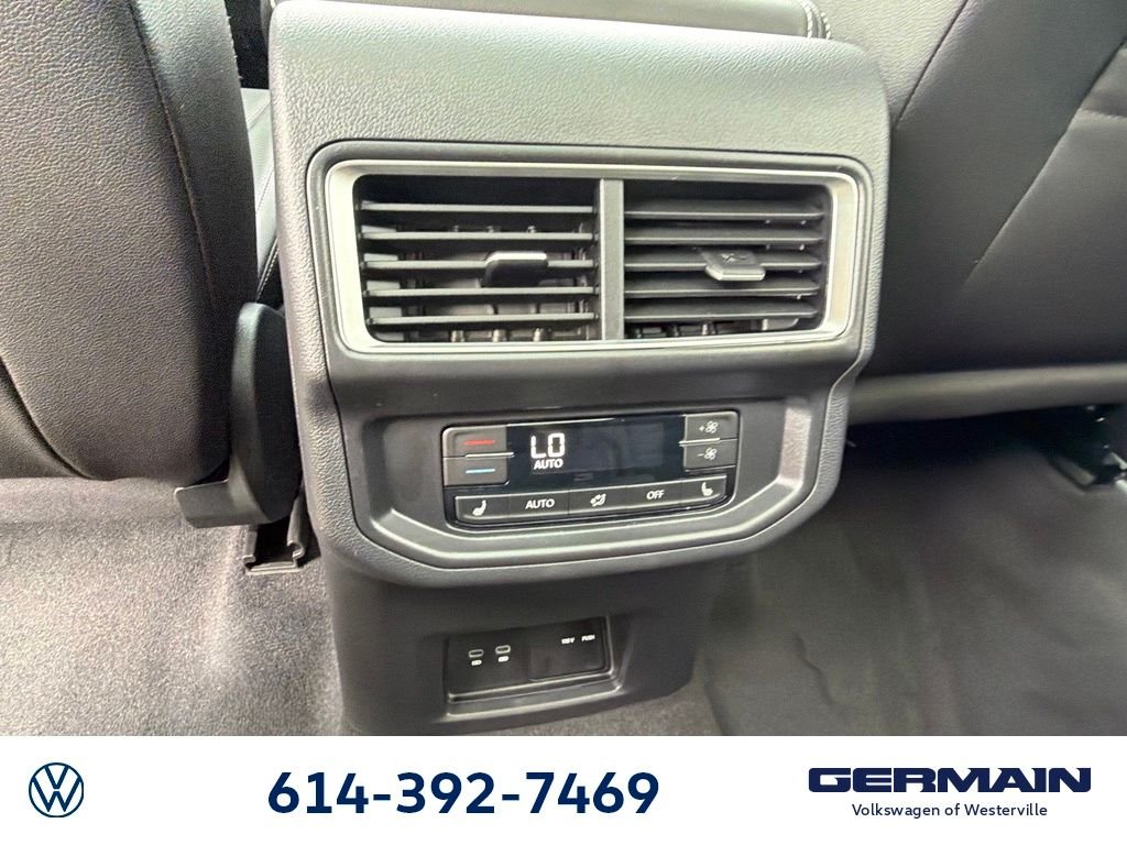 New 2026 Pure Gray Volkswagen 2.0T SEL image 14