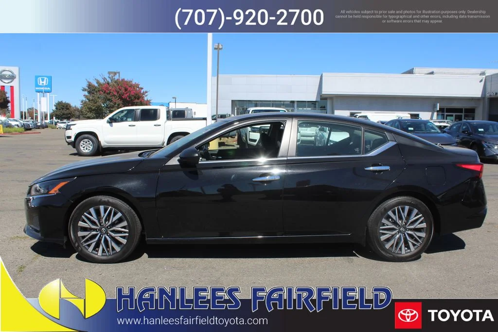 Used 2025 Nissan Altima SV with VIN 1N4BL4DV1SN361617 for sale in Napa, CA