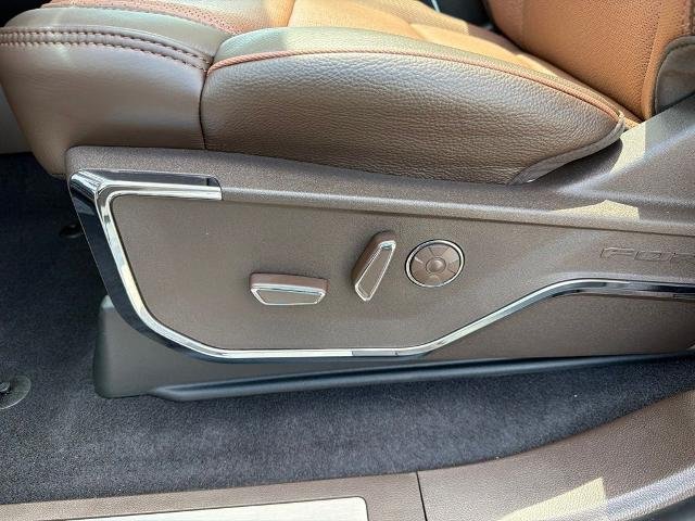 New 2026 Star White Metallic Tri-Coat Ford King Ranch® image 24