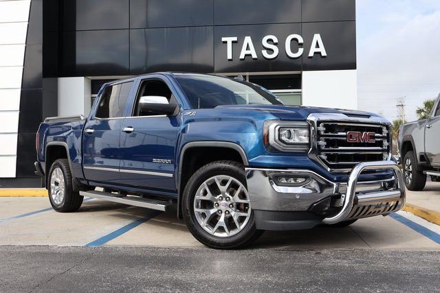 2017 GMC Sierra 4WD Crew Cab Short Box SLT's photo