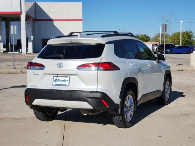 Certified Used 2024 WIND CHILL PEARL Toyota  image 5
