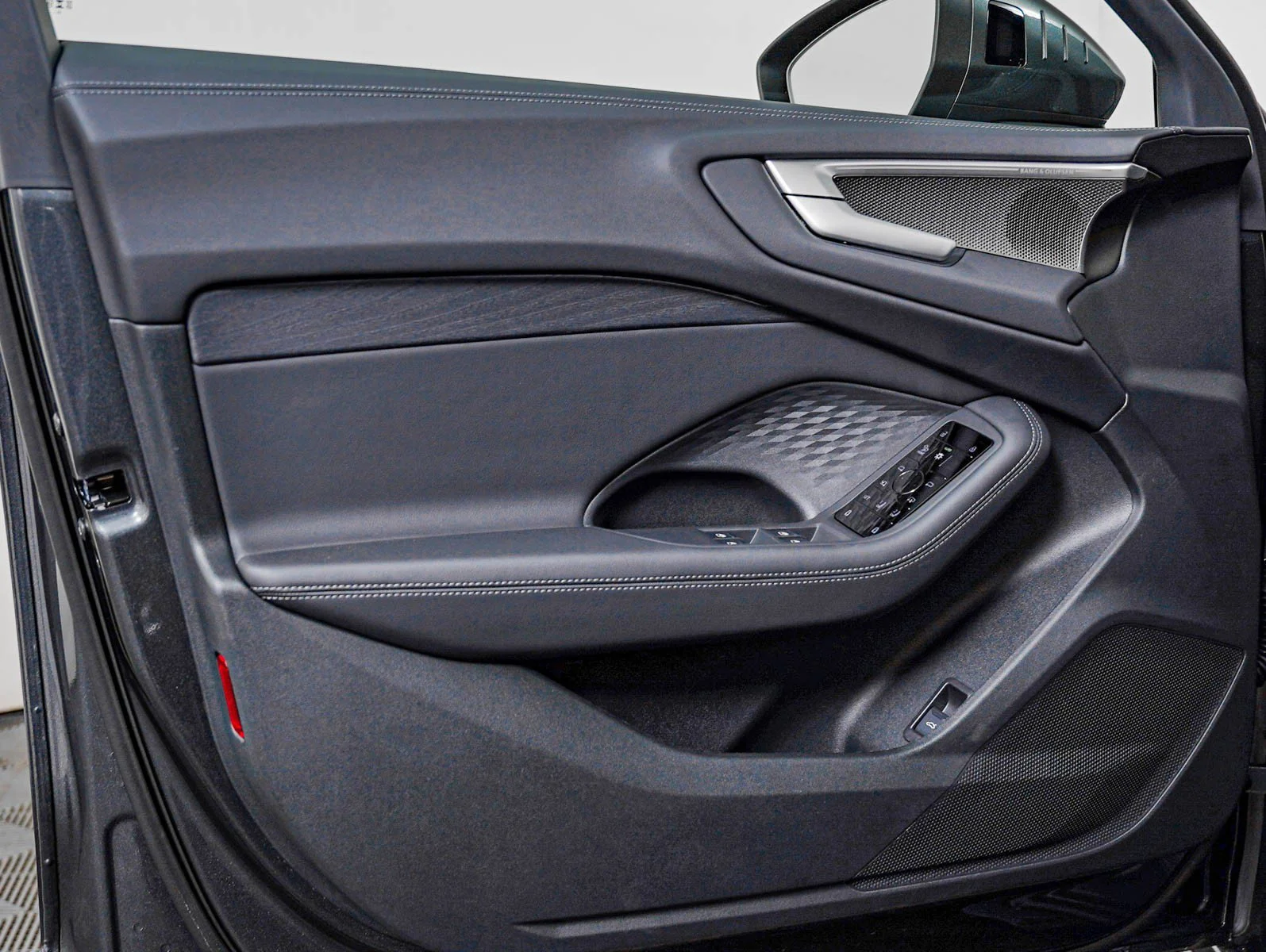 New 2026 Daytona Gray Metallic Audi Premium Plus image 19