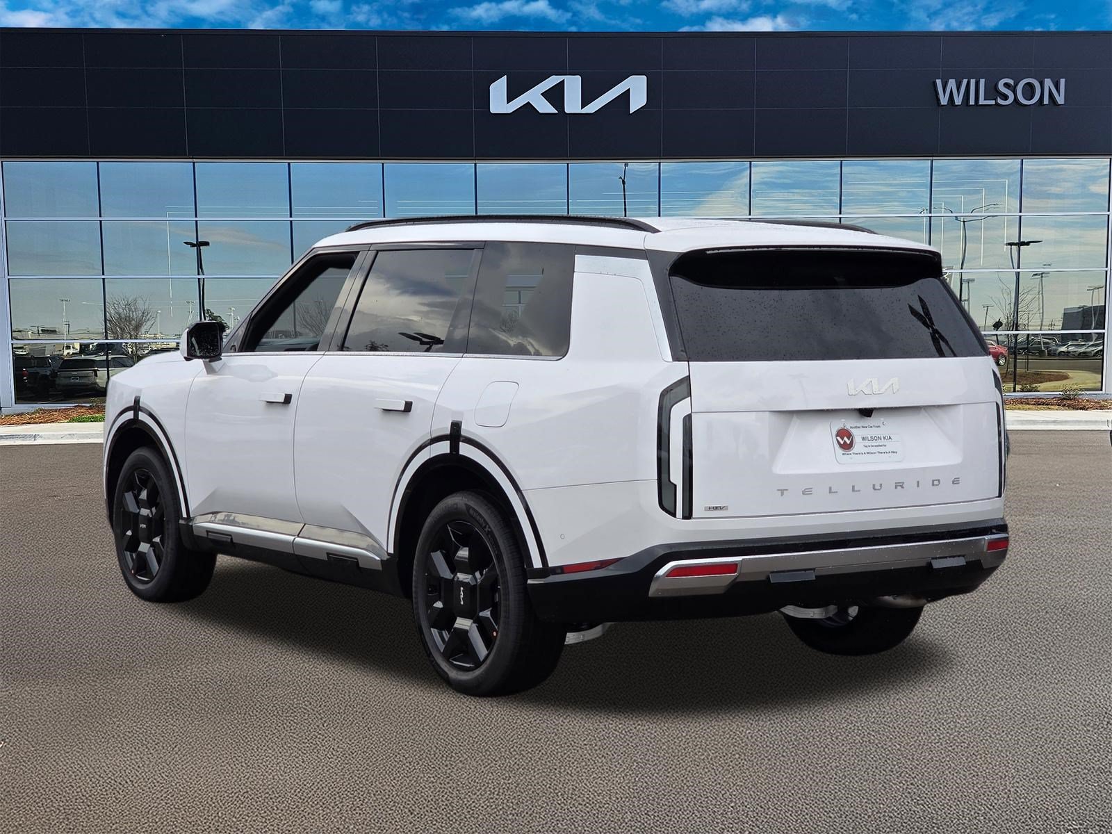New 2027 Glacial White Pearl Kia SX image 3