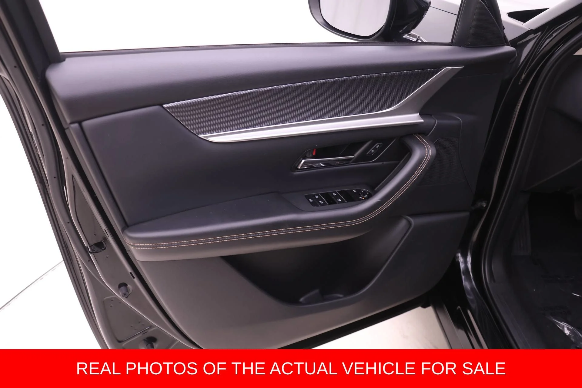 2025 Mazda CX-90 Preferred Package - Photo 9