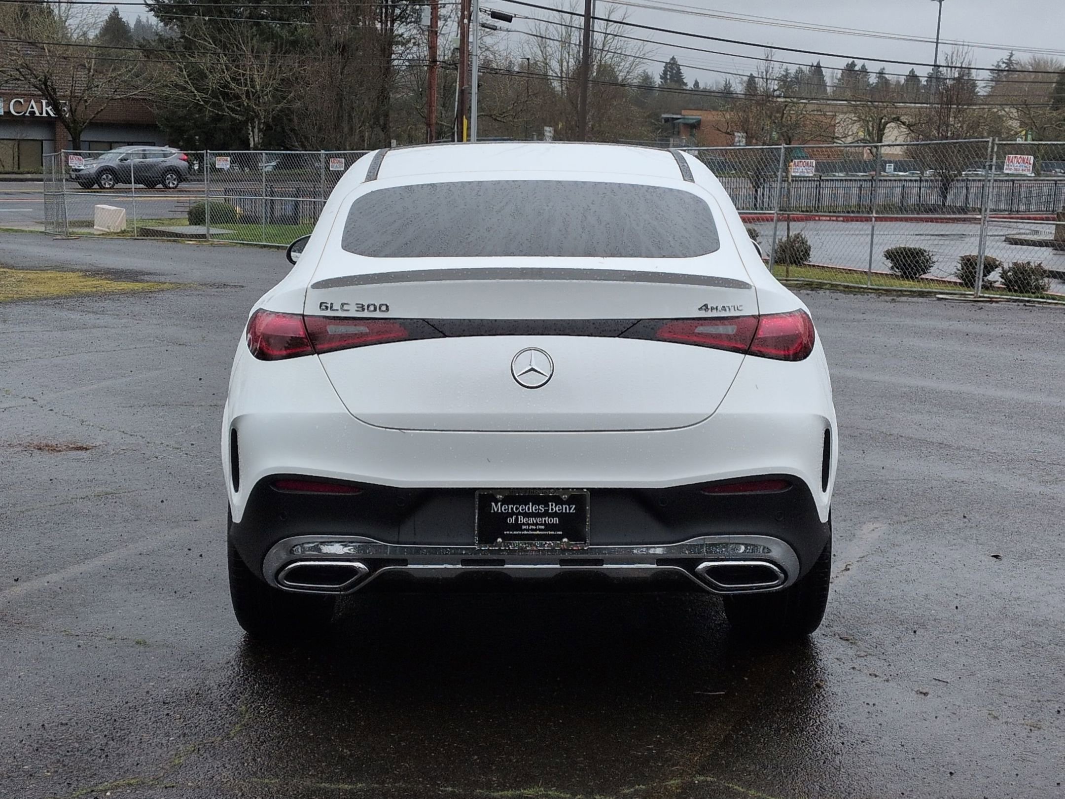 New 2026 Polar White Mercedes-Benz GLC 300 image 43