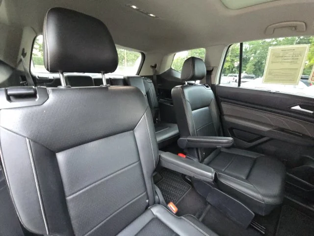 Used 2022  Volkswagen 3.6L V6 SE w/Technology image 15