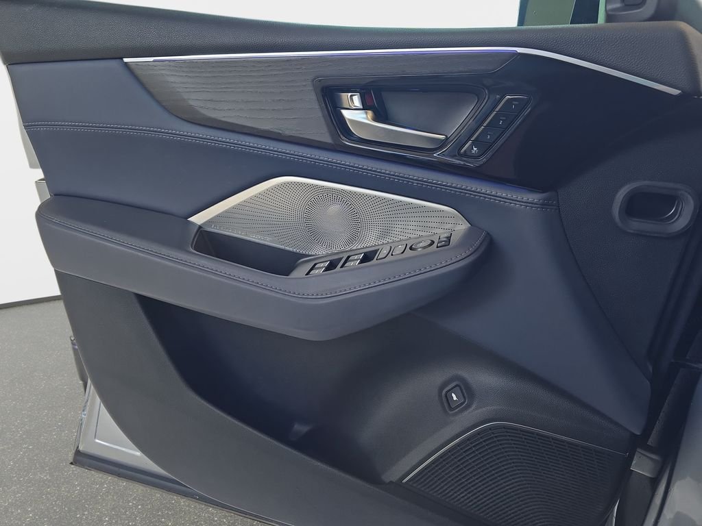 Used 2023  Acura Type S w/Advance Package image 29