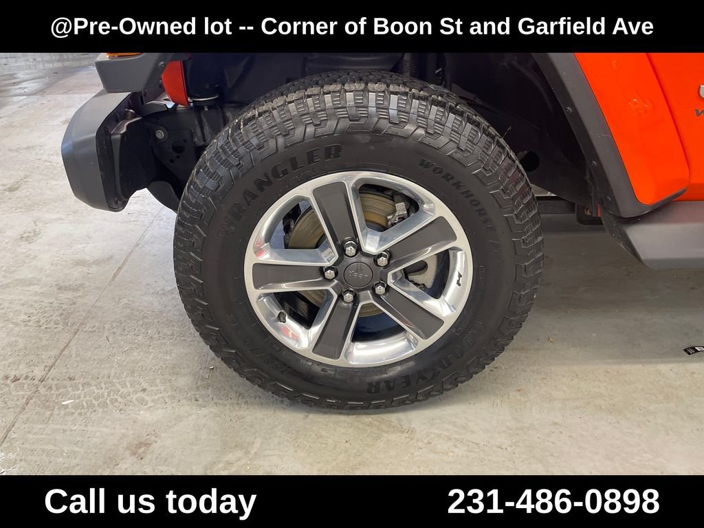 Used 2018 Orange Jeep Unlimited Sahara image 5