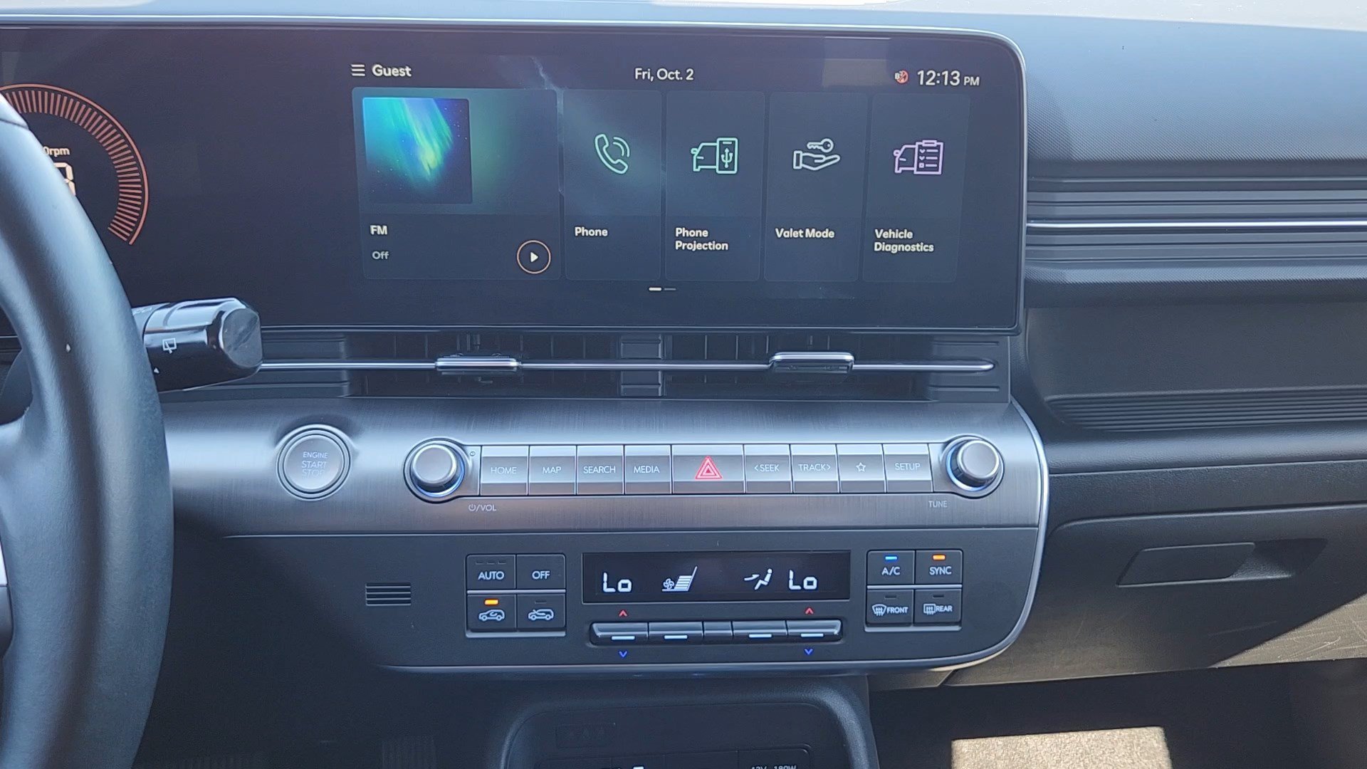 2025 Hyundai Kona SEL - Photo 13