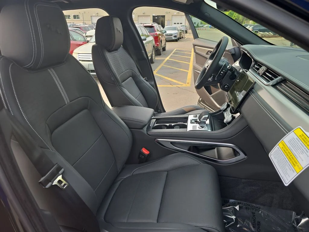 2026 Jaguar F-Pace R-Dynamic S - Photo 10
