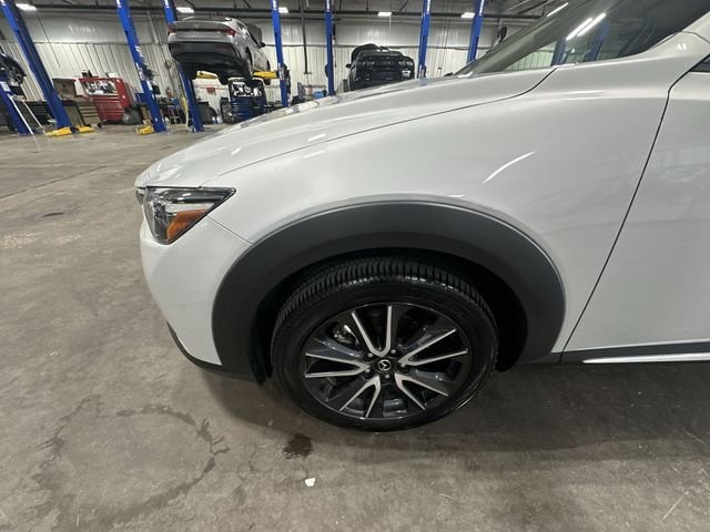 Certified Used 2018 Ceramic Metallic Mazda Grand Touring image 23