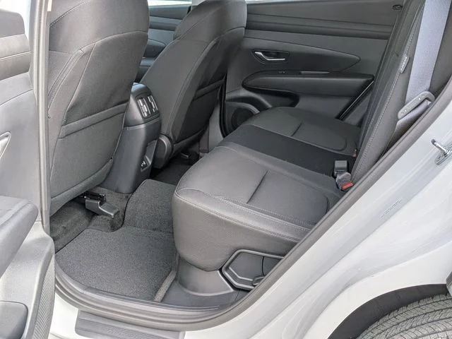 New 2026 White Hyundai SEL image 18